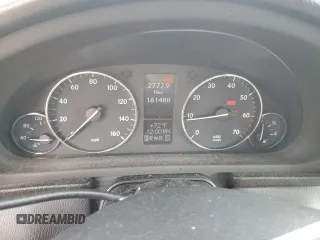 2005 Mercedes-Benz C 230 Kompressor with VIN WDBRF40J95F705498, listed as a Copart auction lot 50466115 with 161,488 mi miles and Salvage title. Bid and sale history available at DreamBid. Image 9.