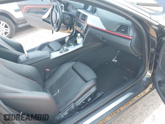 2014 BMW 4 Series 428i xDrive with VIN WBA3N9C55EF721295, listed as a IAAI auction lot 42139256 with 85,472 mi miles and . Bid and sale history available at carsss.com. Image 5.