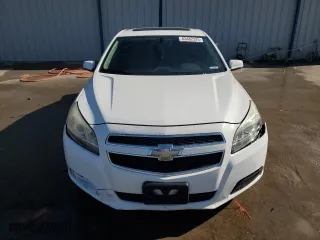 2013 Chevrolet Malibu LT with VIN 1G11C5SA0DF274003, listed as a Copart auction lot 53482325 with 263,277 mi miles and Salvage Title. Bid and sale history available at carsss.com. Image 5.