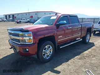 2015 Chevrolet Silverado 2500HD Built After Aug 14 High Country with VIN 1GC1KXEG1FF500025, listed as a IAAI auction lot 42042084 with 164,353 mi miles. Bid and sale history available at carsss.com. Image 17.
