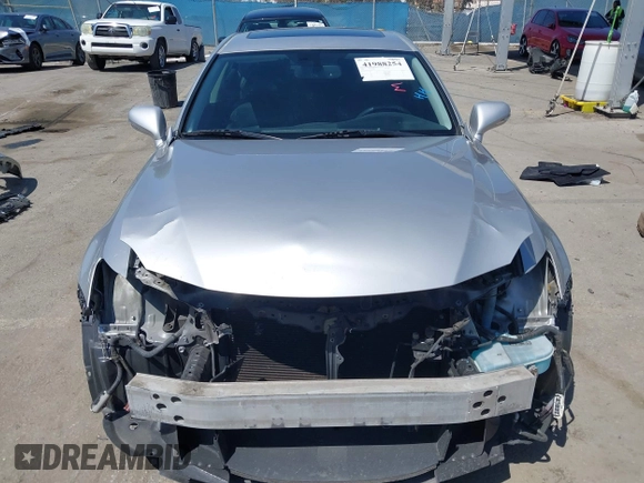 2010 Lexus IS with VIN JTHCF5C27A5039662, listed as a IAAI auction lot 41988254 with 139,939 mi miles and . Bid and sale history available at carsss.com. Image 13.