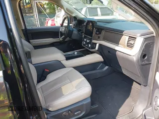 2024 Ford Expedition Limited with VIN 1FMJU1K84REA25156, listed as a IAAI auction lot 42420873 with 34,898 mi miles and . Bid and sale history available at DreamBid. Image 5.