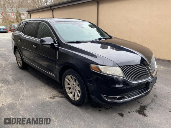 2016 Lincoln MKT with VIN 2LMHJ5NK0GBL00069, listed as a Copart auction lot 55393865 with 115,725 mi miles and Clean Title. Bid and sale history available at DreamBid. Image 1.