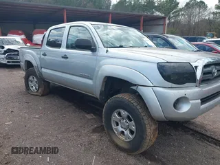 2006 Toyota Tacoma PreRunner z VIN 3TMJU62N36M010547, wystawiony jako IAAI lot #41409038 z przebiegiem 228 998 mil mil oraz . Historia ofert i sprzedaży dostępna na DreamBid. Obrazek 1.
