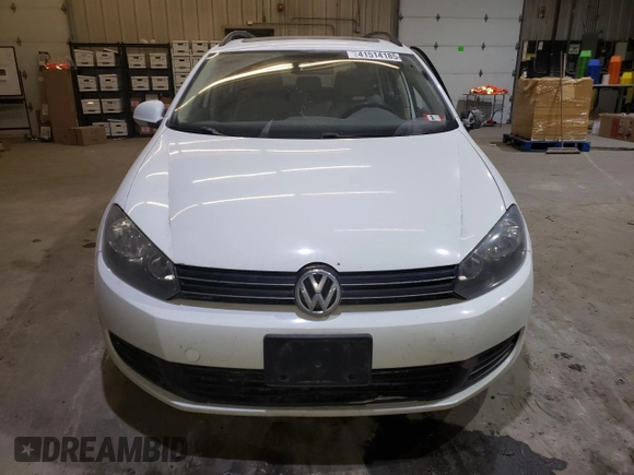 2014 Volkswagen Jetta TDI w/Sunroof & Nav с VIN 3VWPL7AJ2EM610506, выставлен на аукционе Copart как лот 41514185 с пробегом 197 121 миль миль и Списание • Salvage title. История ставок и продаж доступна на DreamBid. Изображение 5.