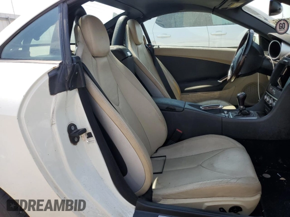 2007 Mercedes-Benz SLK 280 z VIN WDBWK54F97F147407, wystawiony jako Copart lot #51713315 z przebiegiem 83 872 mil mil oraz Szkoda całkowita • Salvage title. Historia ofert i sprzedaży dostępna na DreamBid. Obrazek 10.
