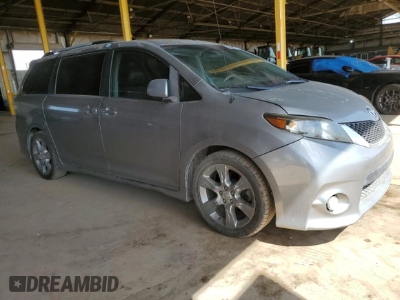 2011 Toyota Sienna SE with VIN 5TDXK3DC6BS081102, listed as a Copart auction lot 55336735 with 238,234 mi miles and Clean title. Bid and sale history available at DreamBid. Image 4.