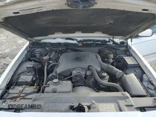 2001 Mercury Grand Marquis GS z VIN 2MEFM74W61X695639, wystawiony jako Copart lot #42099295 z przebiegiem 137 501 mil mil oraz Nie do naprawy • Non repairable. Historia ofert i sprzedaży dostępna na DreamBid. Obrazek 11.