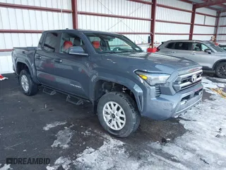 2024 Toyota Tacoma 4WD SR5 with VIN 3TYLB5JN7RT020291, listed as a IAAI auction lot 41652713 with 22,758 mi miles. Bid and sale history available at carsss.com. Image 1.