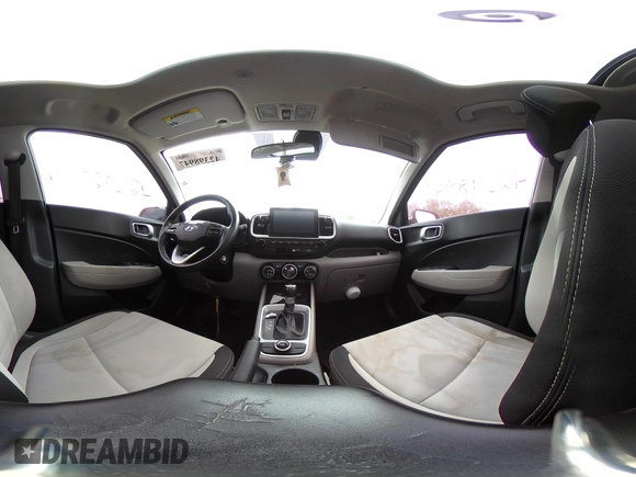 2022 Hyundai Venue SEL with VIN KMHRC8A36NU138157, listed as a IAAI auction lot 42398947 with 59,910 mi miles and . Bid and sale history available at DreamBid. Image 19.