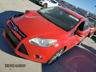 2013 Ford Focus SE with VIN 1FADP3F25DL131538, listed as a Copart auction lot 81905434 with 151,004 mi miles and Salvage Title. Bid and sale history available at carsss.com. Image 1.