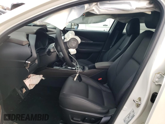 2024 Mazda CX-30 S Premium with VIN 3MVDMBDM3RM614029, listed as a Copart auction lot 81659794 with 562 mi miles and Salvage Title. Bid and sale history available at DreamBid. Image 7.