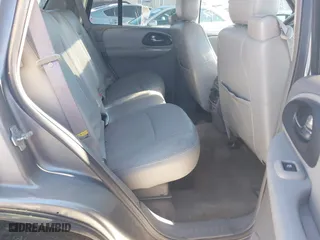 2005 Chevrolet TrailBlazer LT with VIN 1GNDT13S152213571, listed as a IAAI auction lot 41356058 with 157,856 mi miles. Bid and sale history available at carsss.com. Image 8.