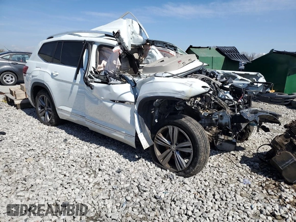 2018 Volkswagen Atlas SE with VIN 1V2PR2CA2JC531879, listed as a Copart auction lot 48014515 with 333,333 mi miles and Clean title. Bid and sale history available at DreamBid. Image 4.