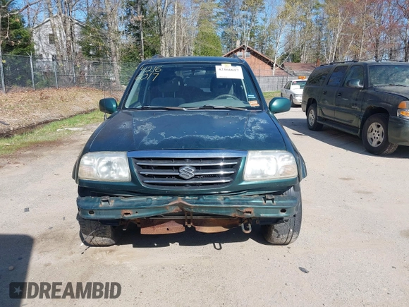 2002 Suzuki XL-7 Standard with VIN JS3TX92V124124409, listed as a IAAI auction lot 42166017 with 194,418 mi miles. Bid and sale history available at carsss.com. Image 13.