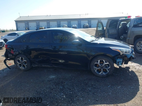 2020 Kia Forte LXS z VIN 3KPF24AD6LE147268, wystawiony jako IAAI lot #41972155 z przebiegiem 99 324 mil mil oraz . Historia ofert i sprzedaży dostępna na DreamBid. Obrazek 14.