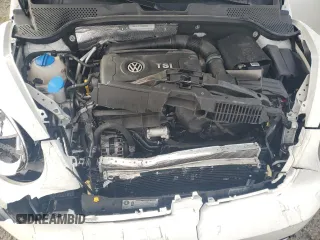 2014 Volkswagen Beetle 1.8T z VIN 3VWJ17AT1EM663680, wystawiony jako Copart lot #48163255 z przebiegiem 67 809 mil mil oraz Szkoda całkowita • Salvage title. Historia ofert i sprzedaży dostępna na DreamBid. Obrazek 13.
