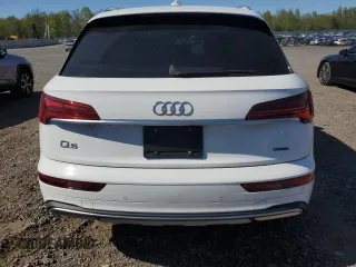 2022 Audi Q5 Premium with VIN WA1ABAFY8N2099612, listed as a Copart auction lot 53869445 with 32,603 mi miles and Salvage title. Bid and sale history available at DreamBid. Image 6.