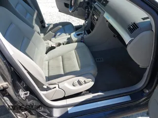 2005 Audi A4 2.0T with VIN WAUDF68E45A521904, listed as a IAAI auction lot 41668009 with 140,344 mi miles. Bid and sale history available at carsss.com. Image 5.