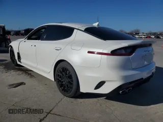 2020 Kia Stinger GT-Line with VIN KNAE15LA6L6082285, listed as a Copart auction lot 87646125 with 44,130 mi miles and Clean Title. Bid and sale history available at DreamBid. Image 2.