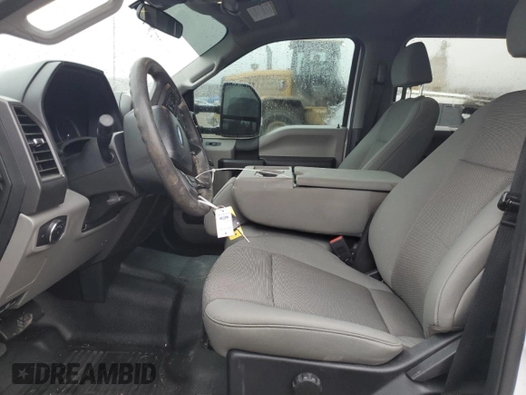 2020 Ford F-250 XL z VIN 1FT7W2B68LEE06271, wystawiony jako Copart lot #49083025 z przebiegiem 45 510 mil mil oraz Szkoda całkowita • Salvage title. Historia ofert i sprzedaży dostępna na DreamBid. Obrazek 7.