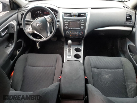 2015 Nissan Altima SV z VIN 1N4AL3AP4FC189189, wystawiony jako Copart lot #55651685 z przebiegiem 30 641 mil mil oraz Szkoda całkowita • Salvage title. Historia ofert i sprzedaży dostępna na DreamBid. Obrazek 8.