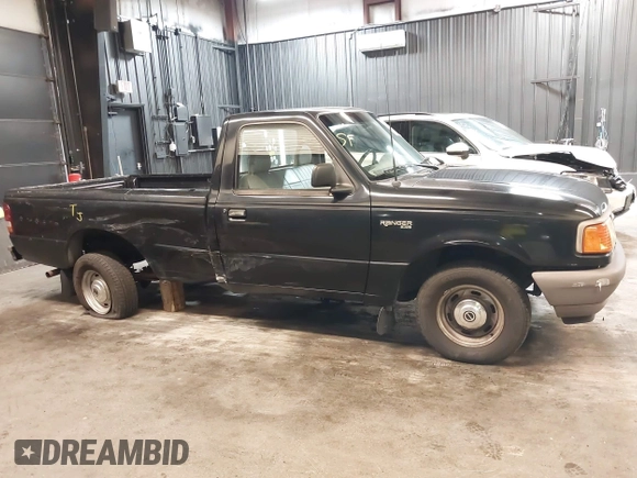 1995 Ford Ranger Splash z VIN 1FTCR10A7STA63518, wystawiony jako IAAI lot #42098095 z przebiegiem 75 409 mil mil oraz . Historia ofert i sprzedaży dostępna na DreamBid. Obrazek 6.