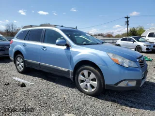 2012 Subaru Outback 2.5i Limited with VIN 4S4BRBJCXC3218612, listed as a Copart auction lot 52247655 with 152,605 mi miles and Clean Title. Bid and sale history available at carsss.com. Image 4.