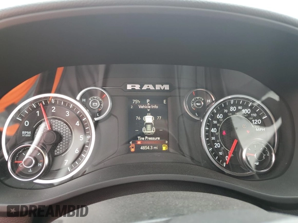 2024 Ram 2500 Big Horn с VIN 3C6UR5DJ9RG400338, выставлен на аукционе Copart как лот 54752495 с пробегом 4 854 миль миль и Чистый • Clean title. История ставок и продаж доступна на DreamBid. Изображение 9.