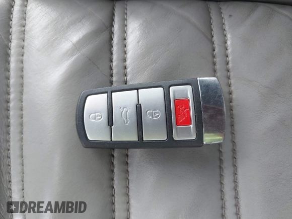 2006 Volkswagen Passat 3.6L V6 с VIN WVWCU73C96E215940, выставлен на аукционе IAAI как лот 42257810 с пробегом 102 795 миль миль и . История ставок и продаж доступна на DreamBid. Изображение 11.