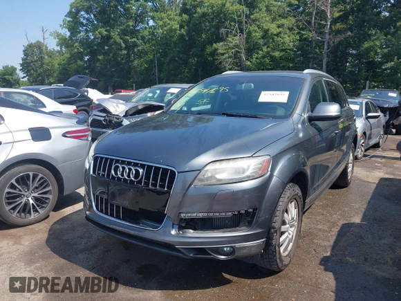 2014 Audi Q7 Premium Plus z VIN WA1LMAFE7ED004521, wystawiony jako IAAI lot #42547695 z przebiegiem 175 219 mil mil oraz . Historia ofert i sprzedaży dostępna na DreamBid. Obrazek 6.