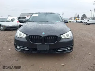 2016 BMW 5 Series Gran Turismo 550i xDrive with VIN WBA5M0C53GD085191, listed as a IAAI auction lot 41679692 with 117,326 mi miles. Bid and sale history available at carsss.com. Image 13.