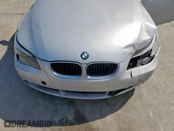 2005 BMW 5 Series 530i z VIN WBANA73555CR60758, wystawiony jako Copart lot #53466525 z przebiegiem 188 703 mil mil oraz Szkoda całkowita • Salvage title. Historia ofert i sprzedaży dostępna na DreamBid. Obrazek 12.