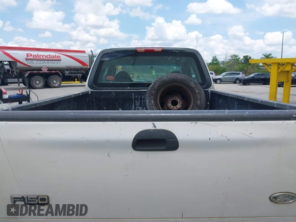 2003 Ford F-150 XL с VIN 1FTRX17253NA21787, выставлен на аукционе IAAI как лот 41963087 с пробегом 317 059 миль миль и . История ставок и продаж доступна на DreamBid. Изображение 16.