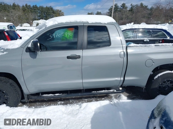 2014 Toyota Tundra 4WD Truck SR with VIN 5TFUM5F13EX051817, listed as a IAAI auction lot 41572338 with 138,459 mi miles. Bid and sale history available at carsss.com. Image 14.