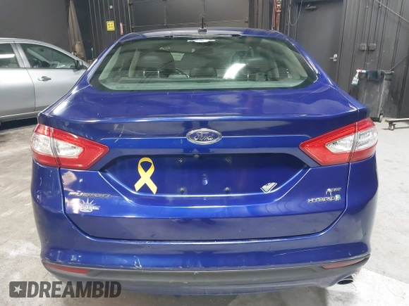 2016 Ford Fusion SE Hybrid with VIN 3FA6P0LU0GR242288, listed as a IAAI auction lot 41867085 with 114,063 mi miles. Bid and sale history available at carsss.com. Image 16.