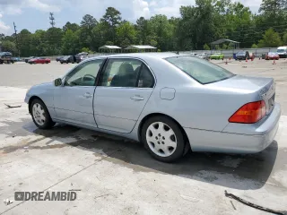 2003 Lexus LS 430 z VIN JTHBN30F030116821, wystawiony jako Copart lot #56182675 z przebiegiem 265 973 mil mil oraz Szkody całkowita. Historia ofert i sprzedaży dostępna na DreamBid. Obrazek 2.