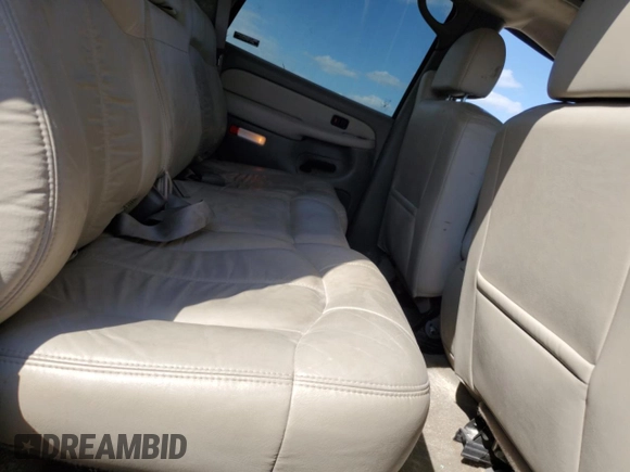 2002 Chevrolet Tahoe LT with VIN 1GNEK13Z82R245652, listed as a Copart auction lot 71496024 with 155,869 mi miles and Salvage Title. Bid and sale history available at carsss.com. Image 11.