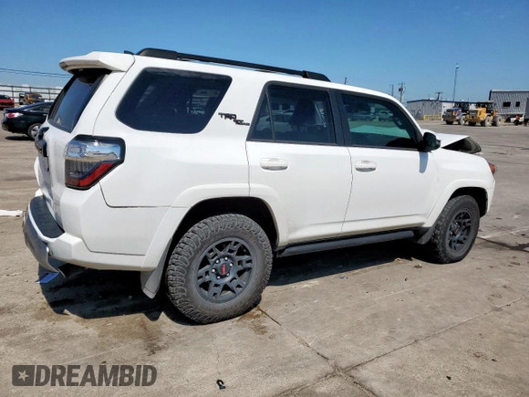 2022 Toyota 4Runner TRD Off Road Premium с VIN JTERU5JR9N5991422, выставлен на аукционе Copart как лот 56635205 с пробегом 61 096 миль миль и Списание • Salvage title. История ставок и продаж доступна на DreamBid. Изображение 3.