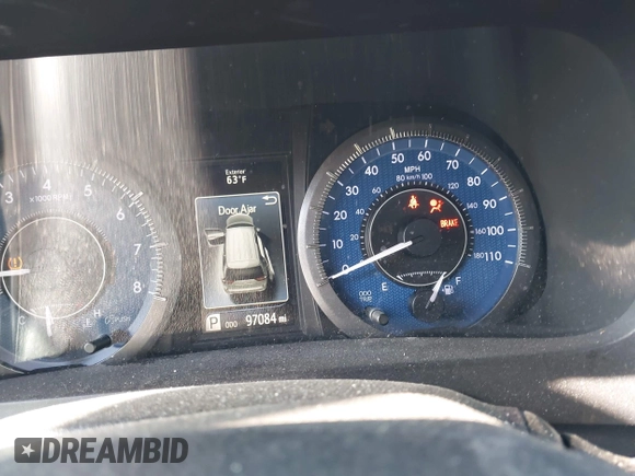 2015 Toyota Sienna XLE with VIN 5TDYK3DC0FS632909, listed as a IAAI auction lot 42012143 with 97,084 mi miles and . Bid and sale history available at DreamBid. Image 7.