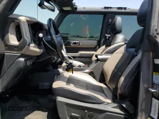 2022 Ford Bronco with VIN 1FMEE5DP6NLB38204, listed as a Copart auction lot 60148575 with 95,357 mi miles and Salvage title. Bid and sale history available at DreamBid. Image 7.