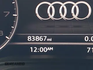 2018 Audi Q5 Premium Plus with VIN WA1BNAFY9J2144269, listed as a IAAI auction lot 41944327 with 83,867 mi miles. Bid and sale history available at carsss.com. Image 16.