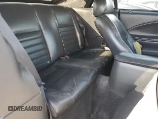 2003 Ford Mustang GT Deluxe z VIN 1FAFP45XX3F445761, wystawiony jako Copart lot #42546915 z przebiegiem 130 833 mil mil oraz Szkoda całkowita • Salvage title. Historia ofert i sprzedaży dostępna na DreamBid. Obrazek 10.