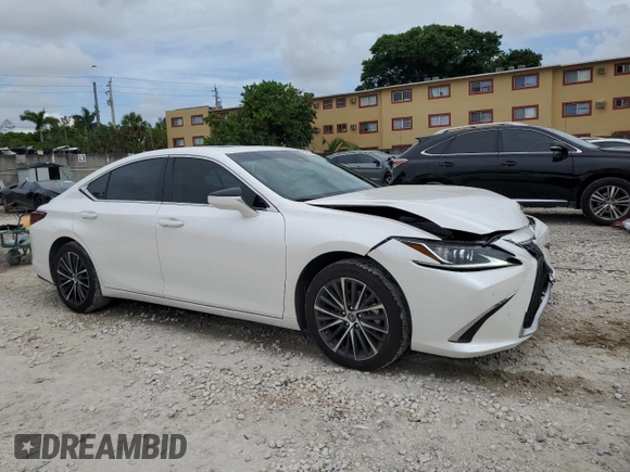 2024 Lexus ES 350 с VIN 58ADZ1B19RU175330, выставлен на аукционе Copart как лот 60125655 с пробегом 7 074 миль миль и Списание • Salvage title. История ставок и продаж доступна на DreamBid. Изображение 4.