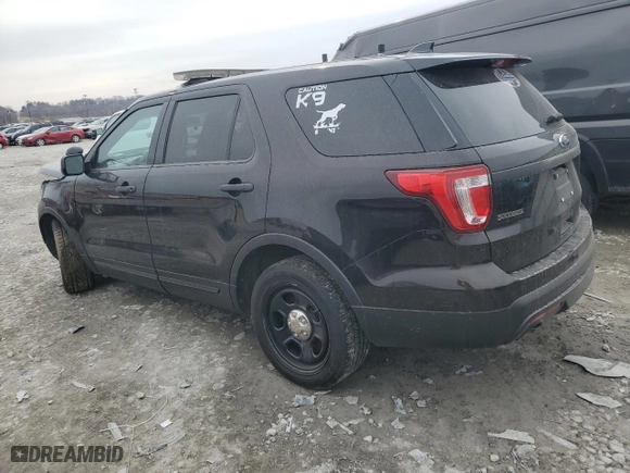 2016 Ford Utility Police Interceptor with VIN 1FM5K8AR5GGC26379, listed as a Copart auction lot 45675445 with 0 mi miles and Salvage Title. Bid and sale history available at carsss.com. Image 2.