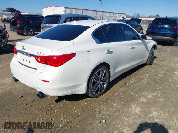 2016 Infiniti Q50 3.0t Premium with VIN JN1EV7AP6GM303835, listed as a IAAI auction lot 41587532 with 90,200 mi miles. Bid and sale history available at carsss.com. Image 4.