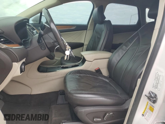 2018 Lincoln MKC Select with VIN 5LMCJ2C96JUL13900, listed as a Copart auction lot 81242704 with 52,571 mi miles and Non Repairable. Bid and sale history available at DreamBid. Image 7.