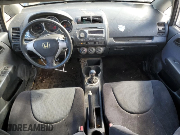 2007 Honda Fit z VIN JHMGD37427S059531, wystawiony jako Copart lot #57025775 z przebiegiem 224 576 mil mil oraz Czysty tytuł • Clean title. Historia ofert i sprzedaży dostępna na DreamBid. Obrazek 8.
