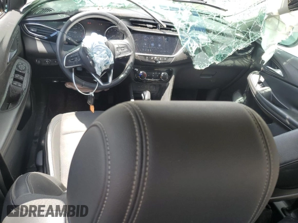 2021 Buick Encore GX Preferred with VIN KL4MMBS27MB098769, listed as a Copart auction lot 61025825 with 63,060 mi miles and Salvage title. Bid and sale history available at DreamBid. Image 8.