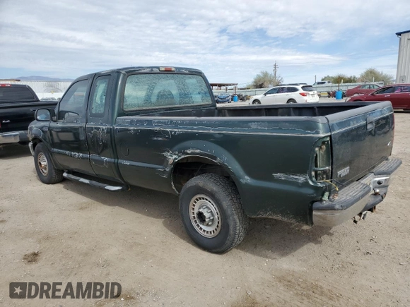 2001 Ford Super Duty F-250 XL with VIN 1FTNX20L51EB89479, listed as a Copart auction lot 44643285 with 219,690 mi miles and Salvage Title. Bid and sale history available at carsss.com. Image 2.